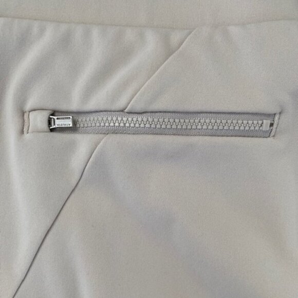 ATHLETA Venice High Rise Pintuck Cropped Pants Ivory Medium - Picture 9 of 11